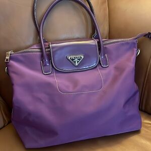 PRADA Tessuto Purple W/Patent Leather Detail Shoulderbag